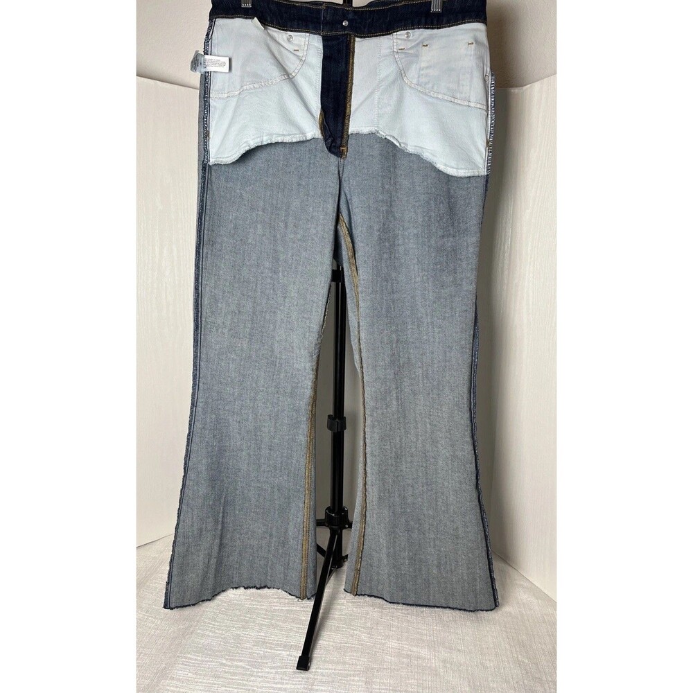 Ava & Viv Dark Wash Flare Jeans Women’s Plus Size 16 Frayed Hem Stretch Denim - Picture 7 of 14